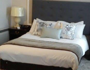 Royal Victoria Hotel 3*